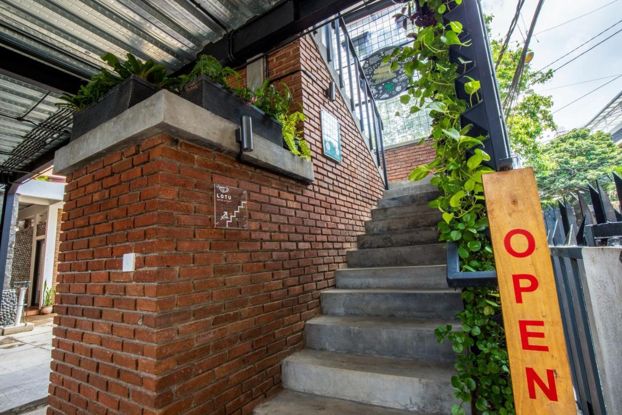 Sekararum Butik Syariah Guesthouse Bandung Exterior foto